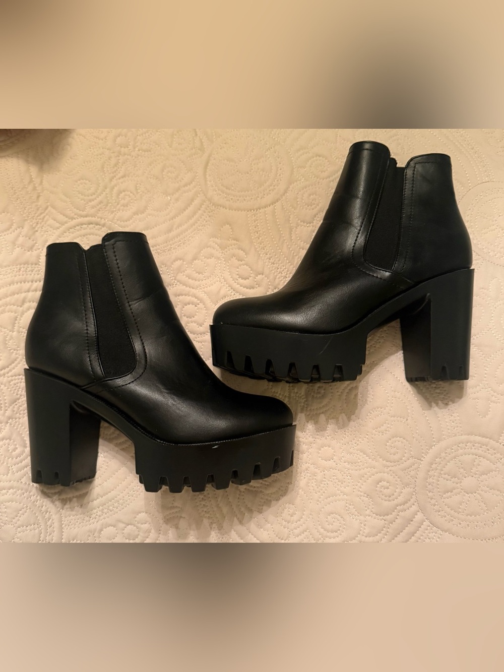 Refresh Black Platform Chelsea Lug-Heel Boots